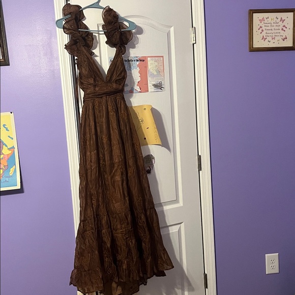 Storia Brown Ruffled Dress - Picture 2 of 4